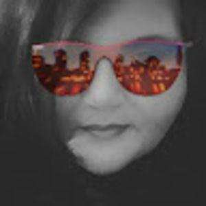 Meet your Posher, Traci